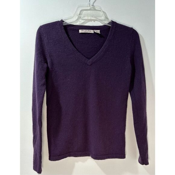 Olivia & Grace 100% cashmere purple v-neck pullover sweater size S  #14-1677 - Picture 1 of 5